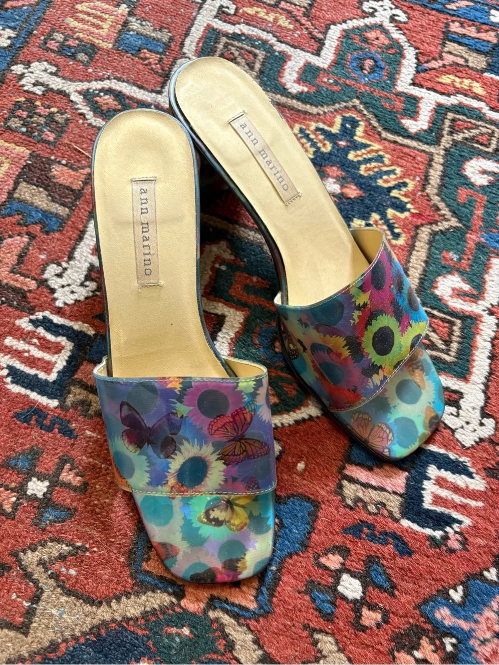 Ann Marino Hologram Blue sunflower Floral & monarch Butterfly Slide Sandals 9 - Picture 4 of 8
